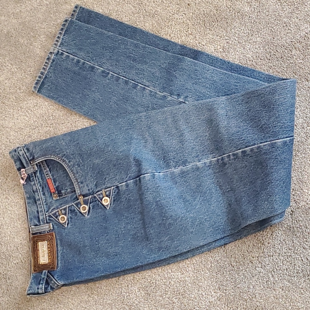 VINTAGE  90S Lawman Jeans 5/6 long length